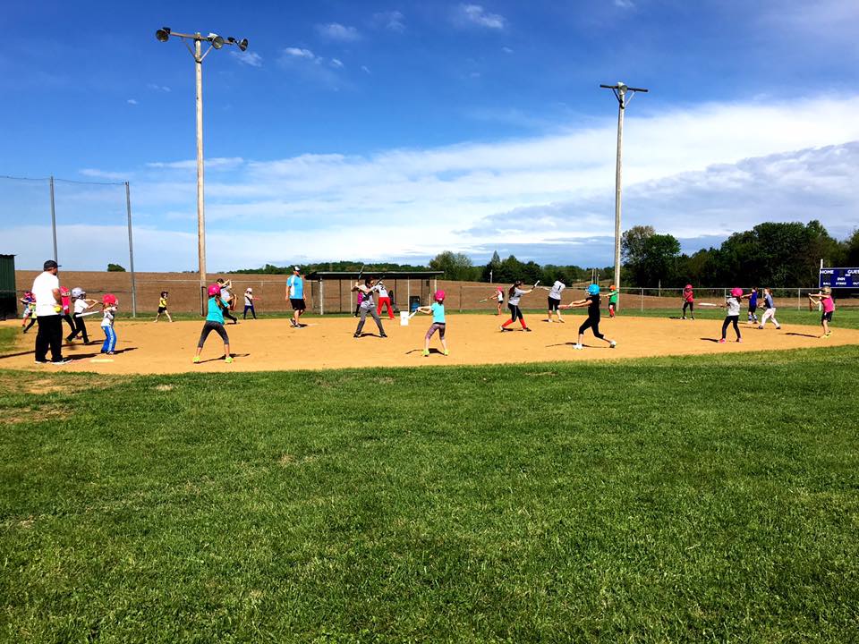 girls baseball youth